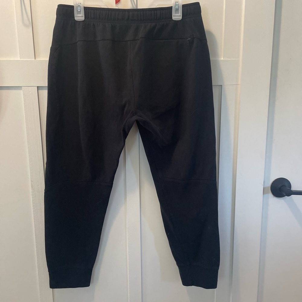 PowerSoft Coze Edition Go-Dry Tapered Pants w/hidden zippered pocket at right